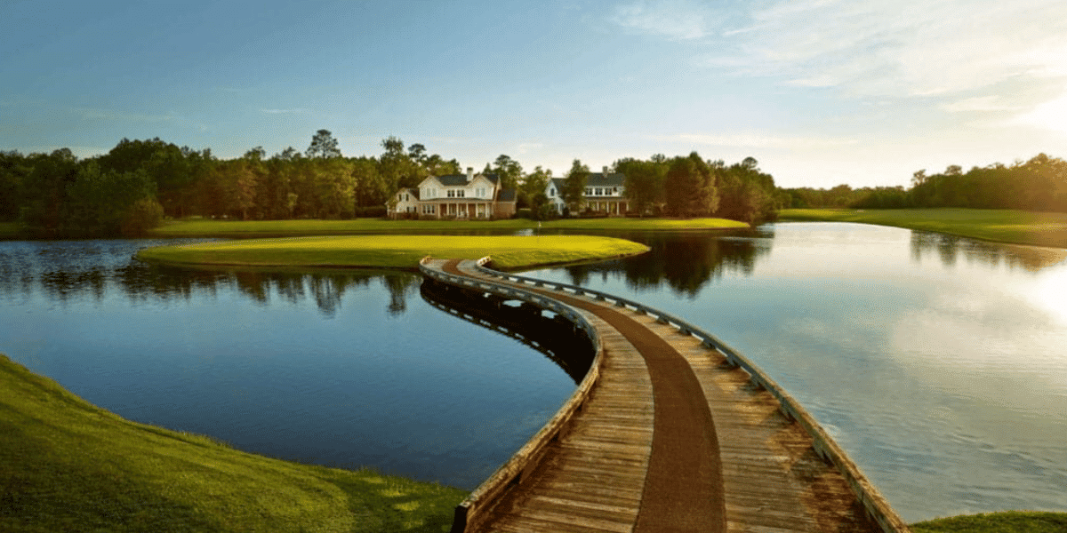 Savannah golf community