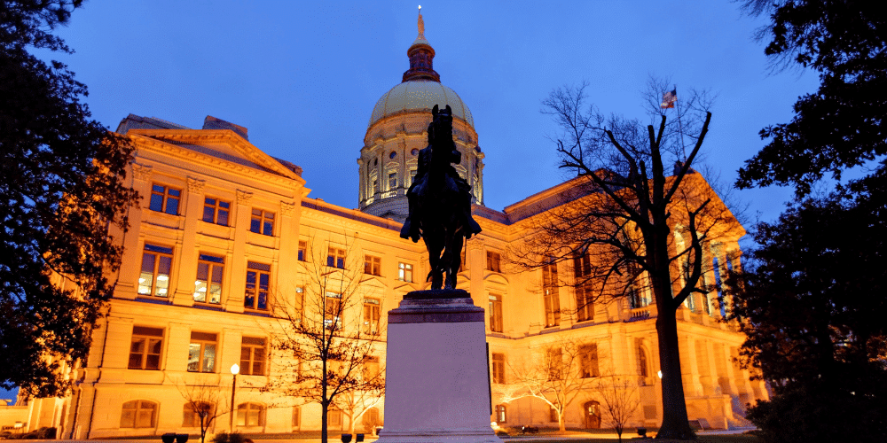 The Georgia state capitol building as seen at night
